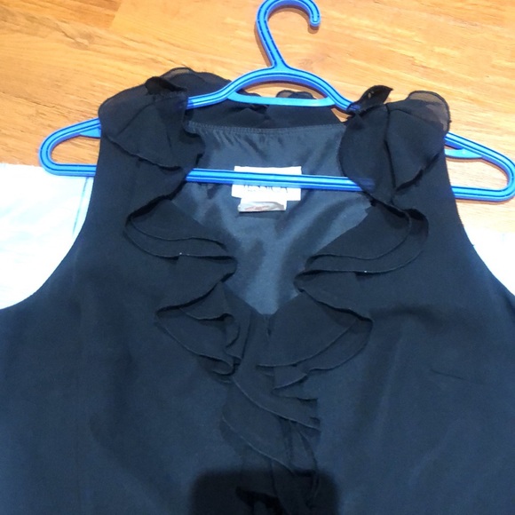 Dress - Picture 3 of 15